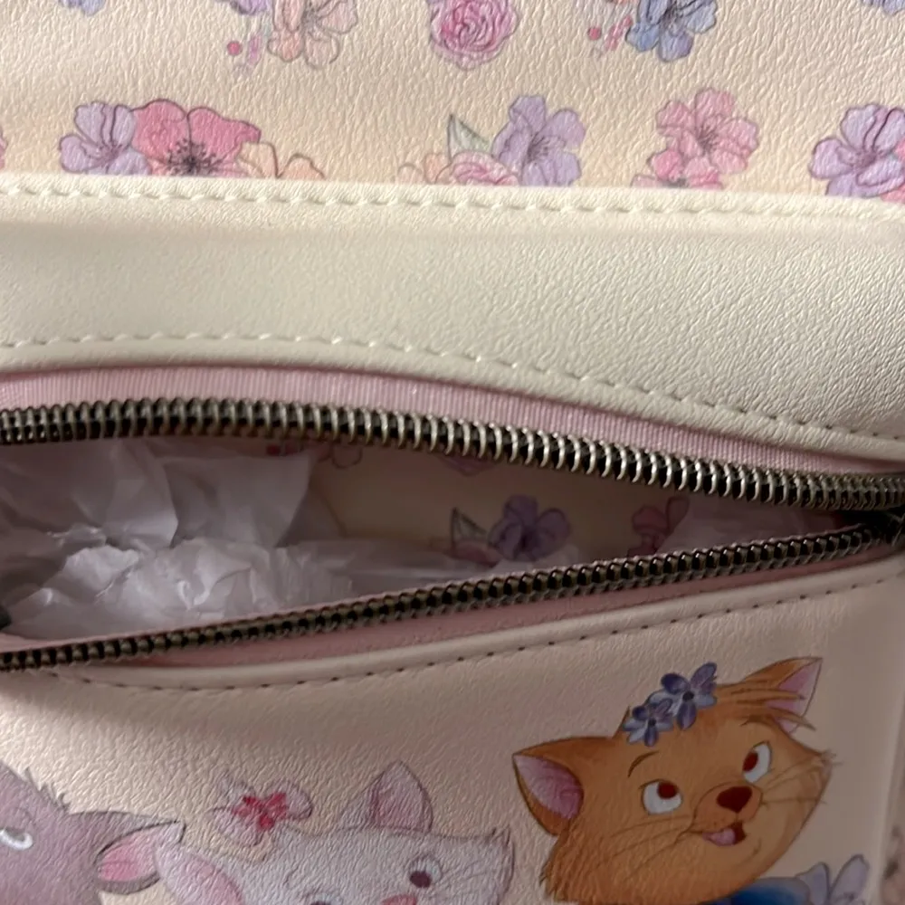 Loungefly x Disney mini backpack Aristocrats Color Cream & Floral NWT - Image 6