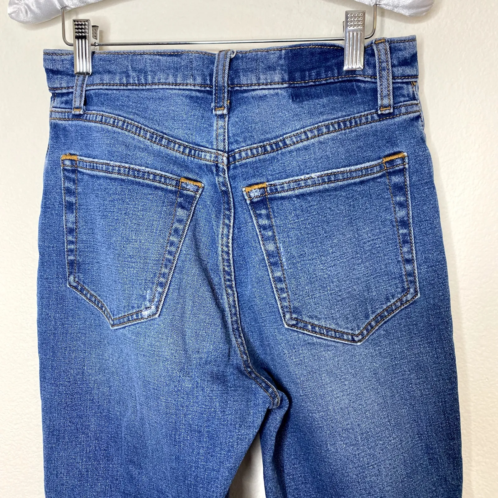 Abercrombie & Fitch Fitted Ultra High Rise Ankle Straight Distressed Denim Jeans - Image 7
