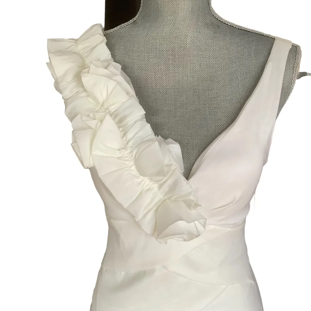 Short taffeta white satin stretch dress rushed shoulder rosettes sheath size M Size M - Image 3