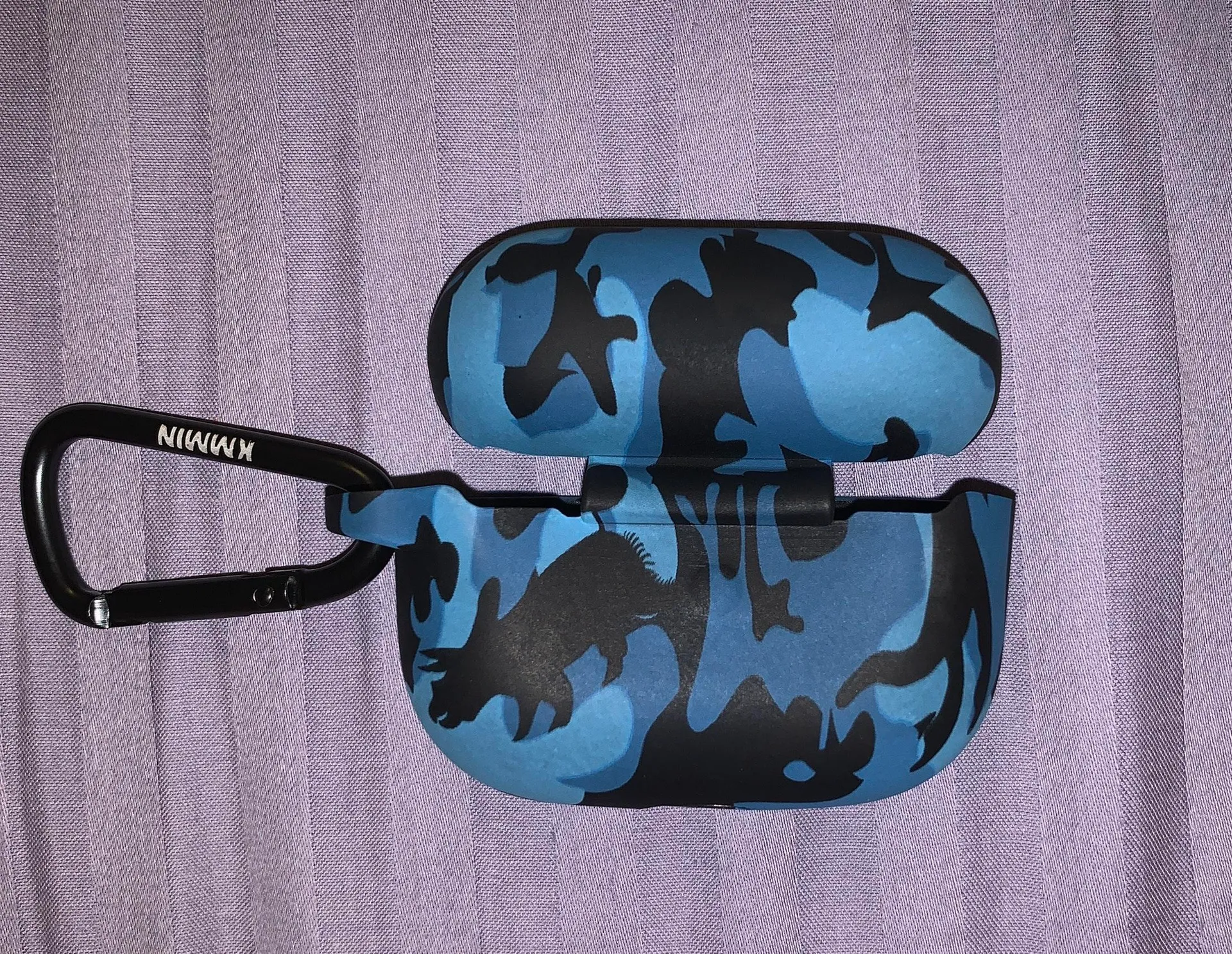 blue camo airpod case - Image 3