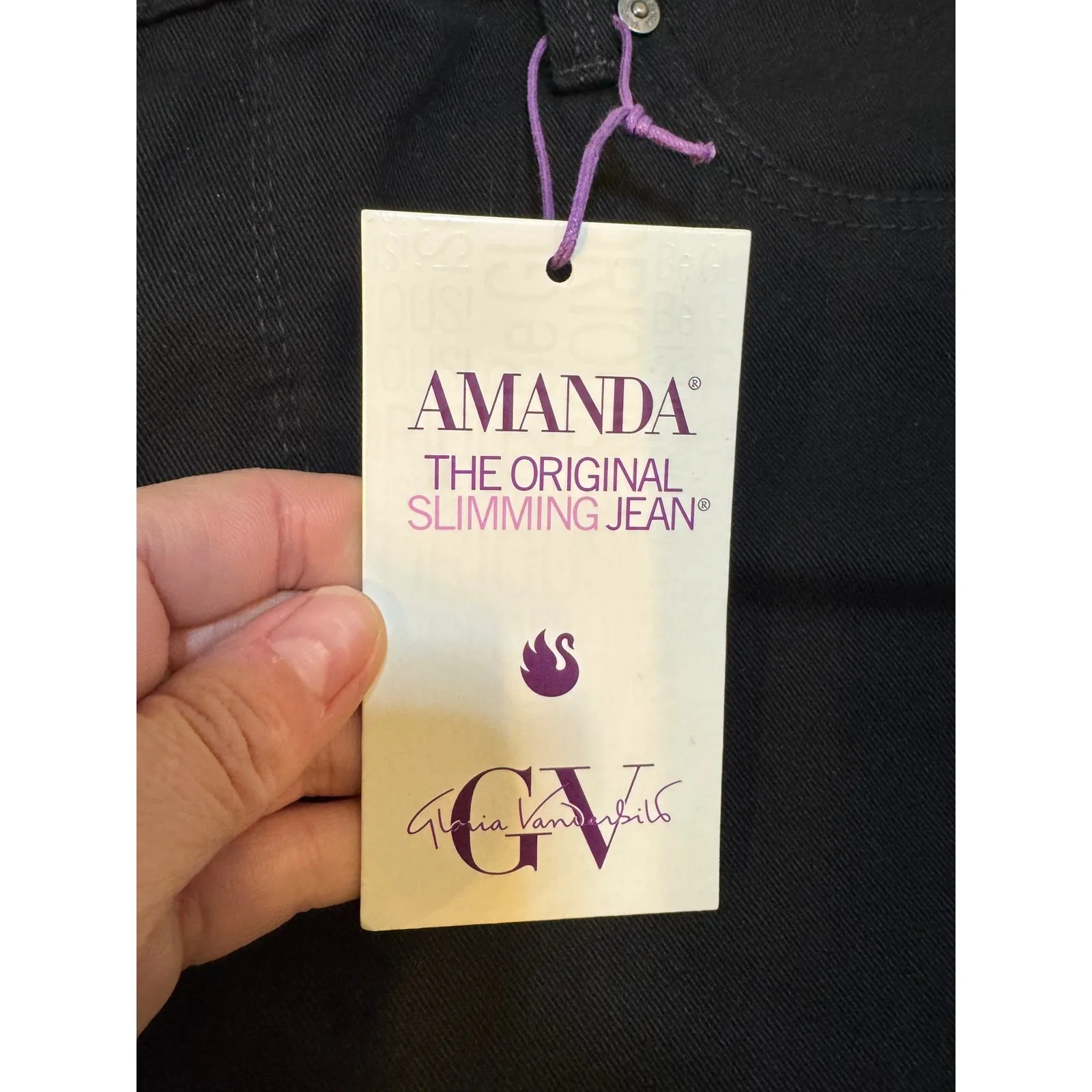 NWT Gloria Vanderbilt Amanda The Original Slimming Jean Black Tapered Leg, 12 - Image 2