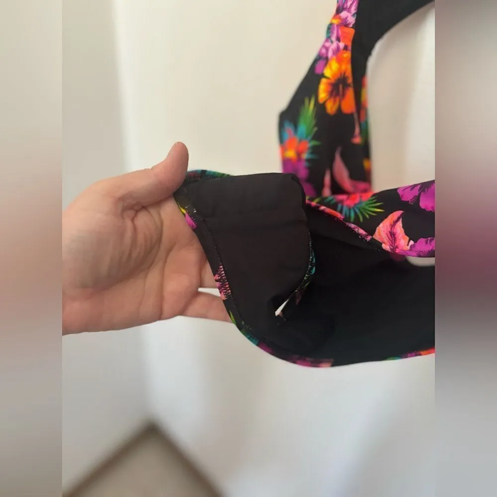 Victoria’s Secret PINK one piece cutout tropical print swimsuit size medium - Image 12