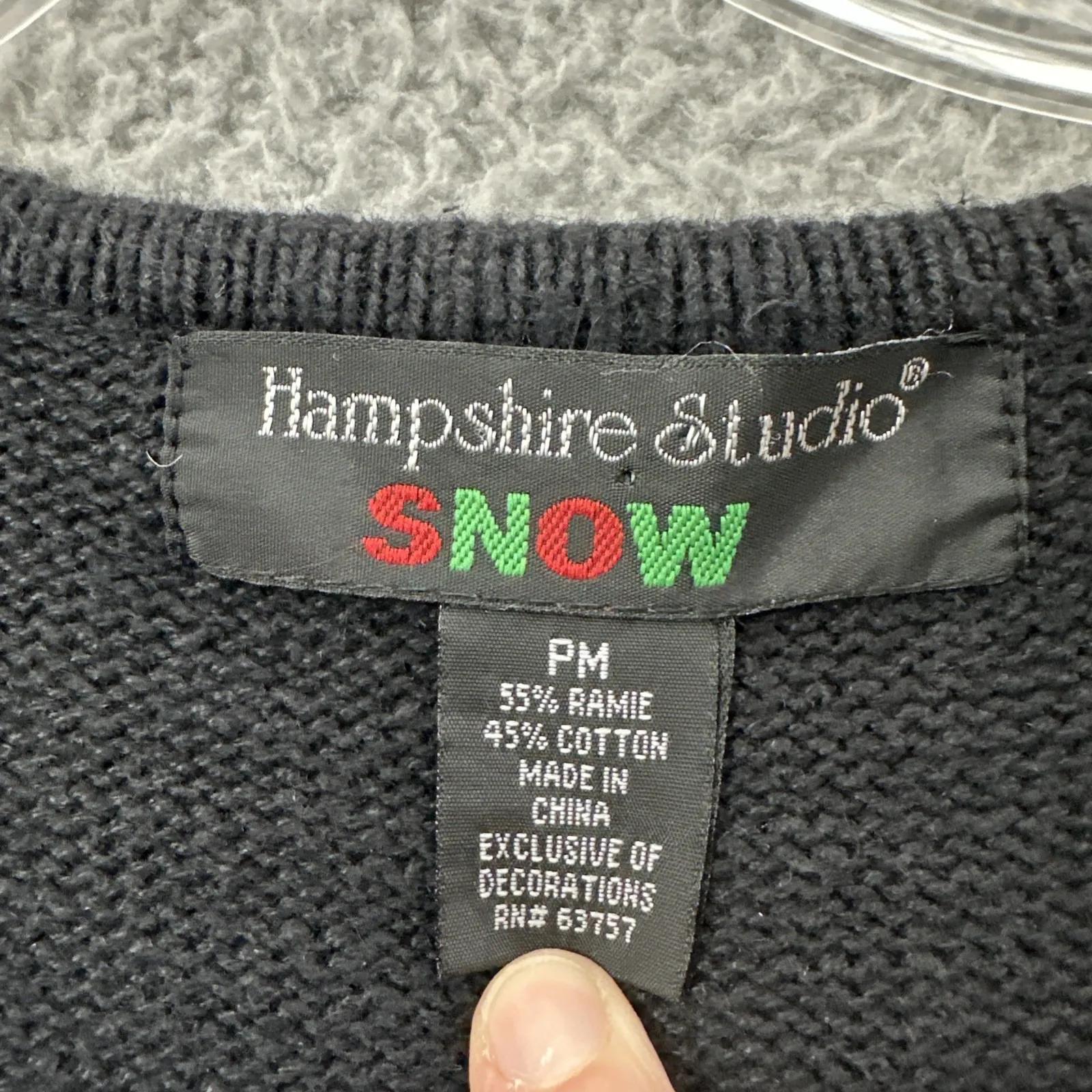 Vintage Hampshire Studio Snow Christmas Sweater Vest Holiday Women Petite Medium Black Size undefined - Image 5