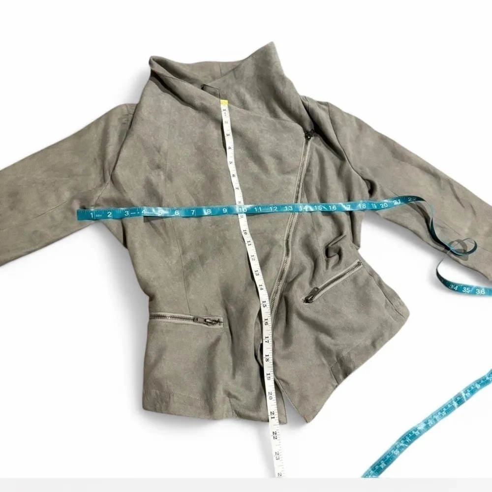 Rampage Gray Faux Suede Jacket size Small - Image 13