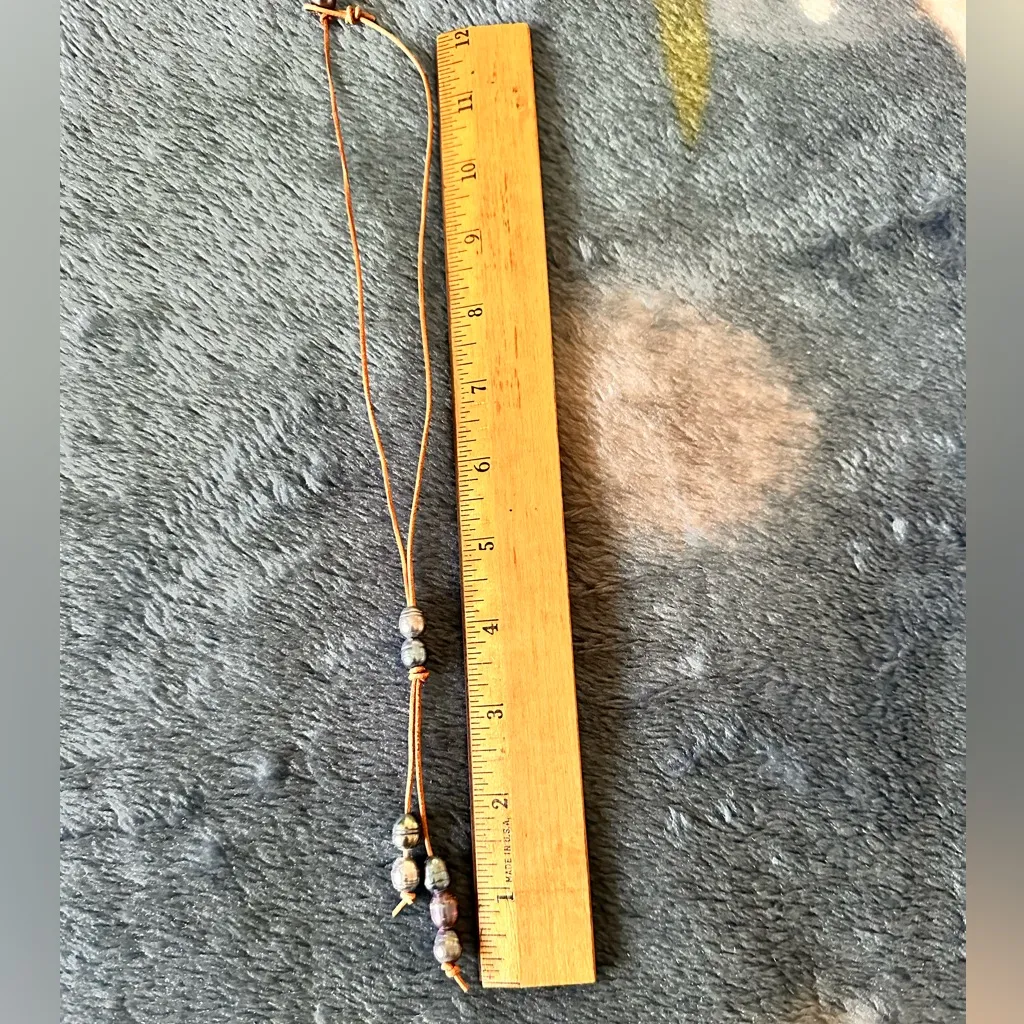 203A. Freshwater Baroque Pearls on Leather Knotted Drop Necklace Handmade Black - Image 6