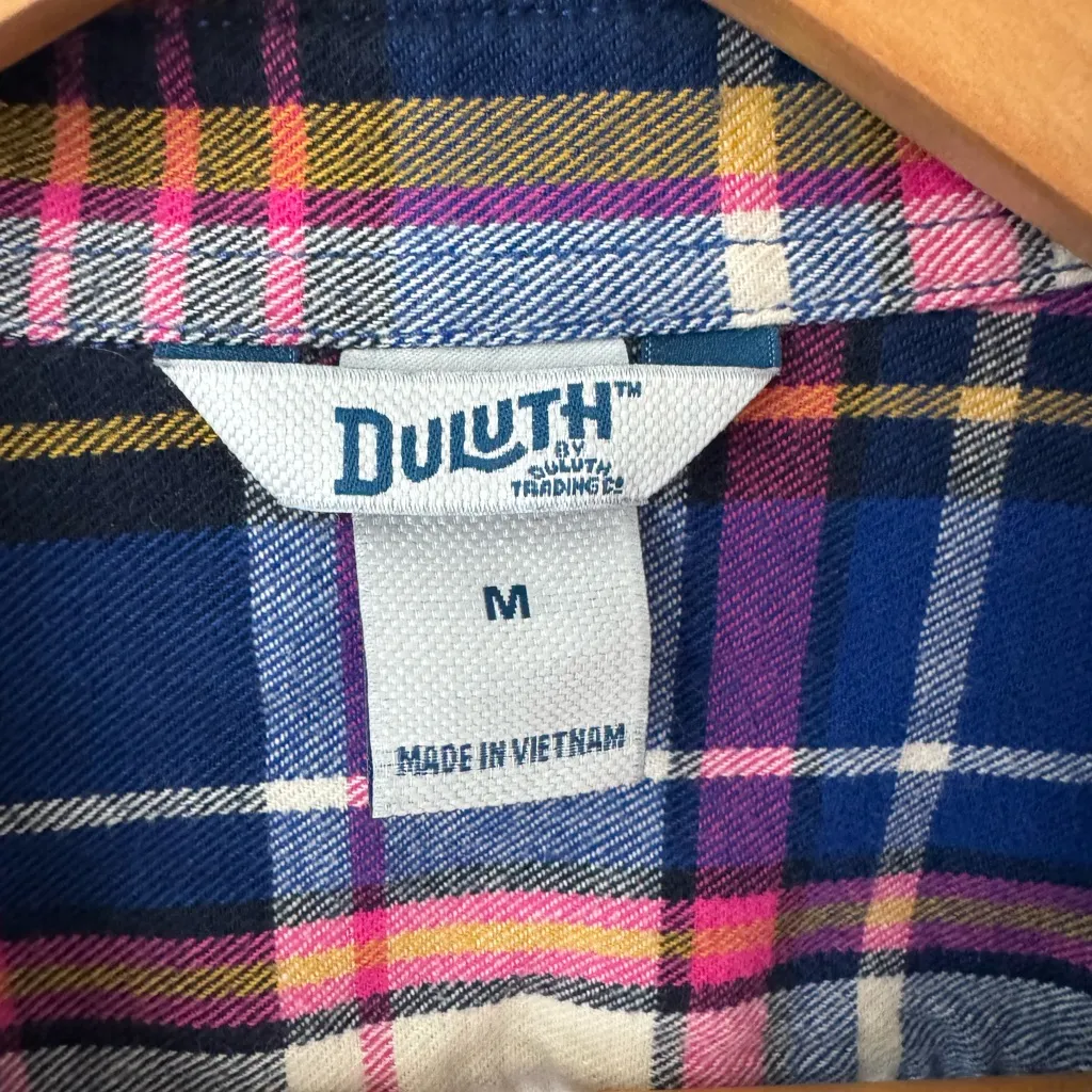 • Duluth Trading Co • Women’s Flannel Button Up Shirt Medium Blue - Image 3