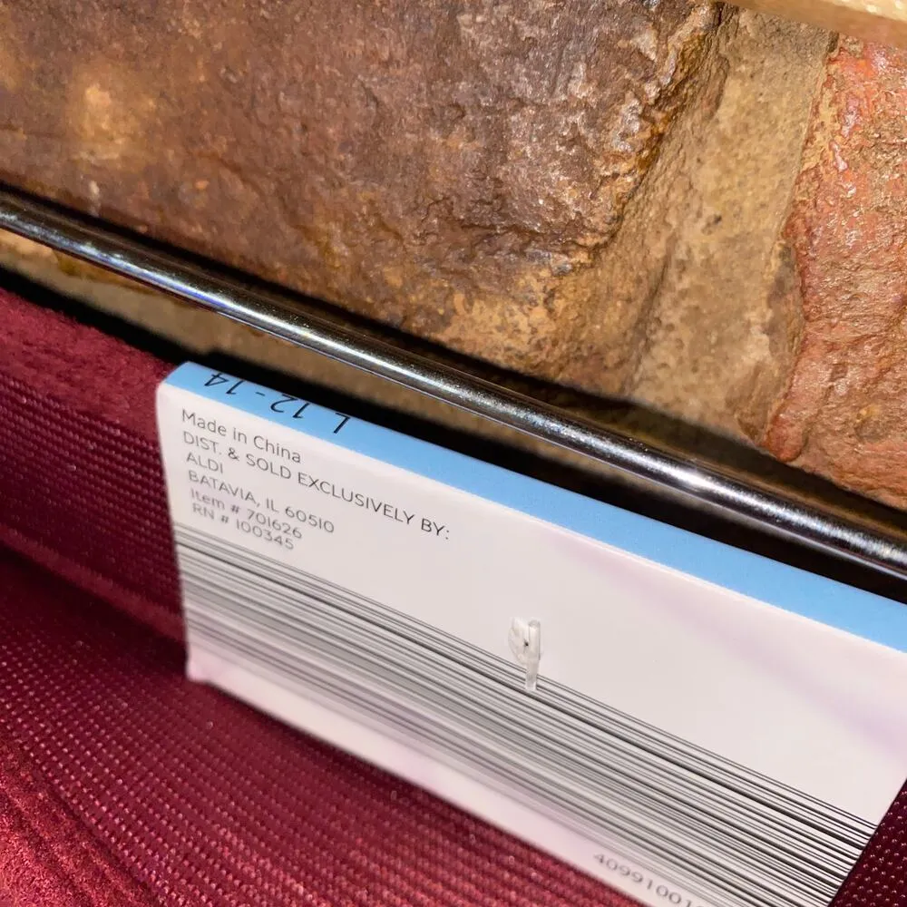 New NWT Serra Maroon Red Faux Suede Pull-On Mini Skirt Women's Size large - Image 4