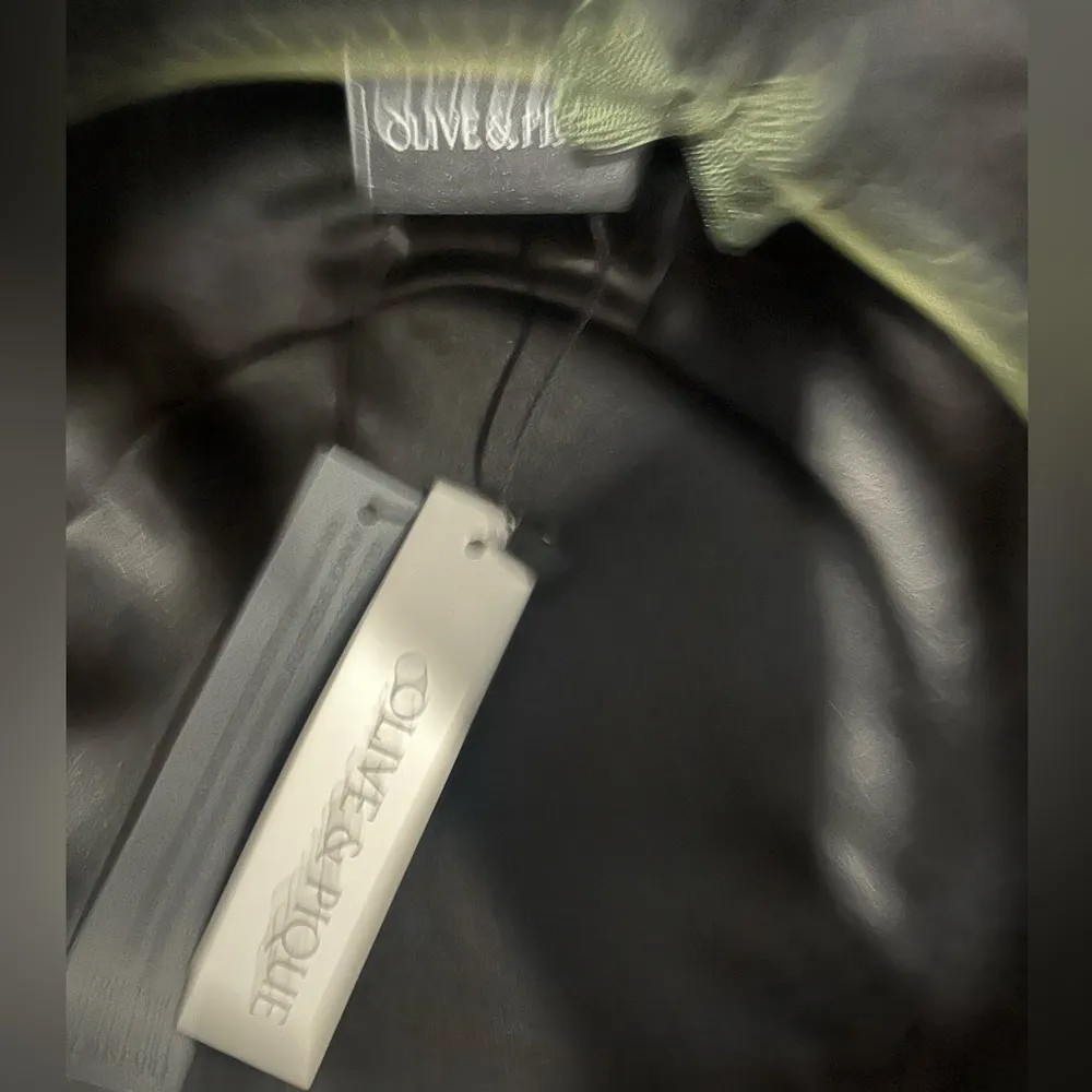 NWT Olive & Pique Celeste Embroidered Hat Ajustable Black One Size - Image 7