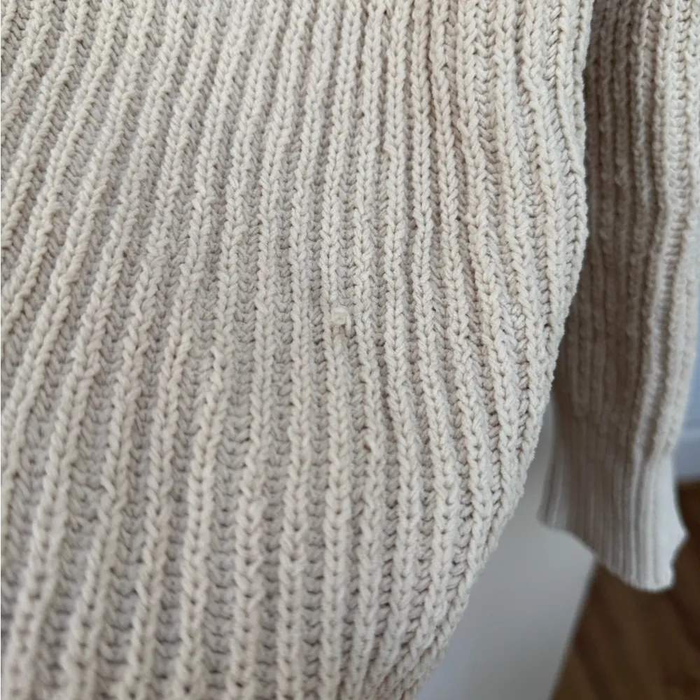 Oversized knit sweater - Image 2