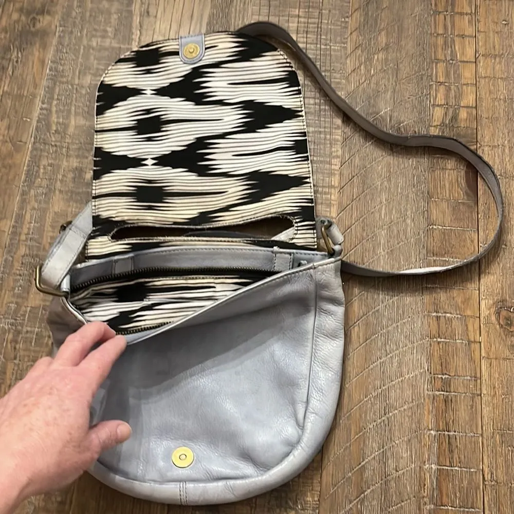 Latico Blue Leather Cross Body Bag - Image 6