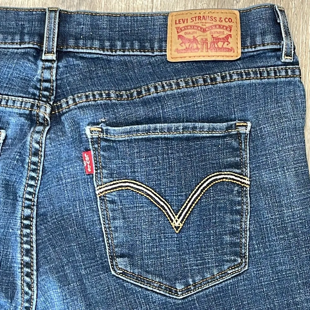 Levi’s Classic Boot Jeans Size 12 - Image 6