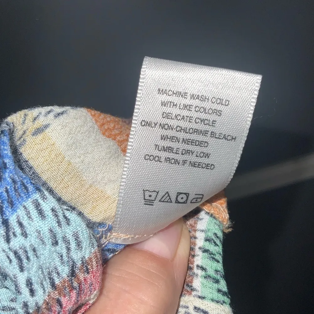 John Mark Colorful Short Ruffle Sleeves V-Neck Hi/Lo Hem Lightweight Blouse Sm - Image 9