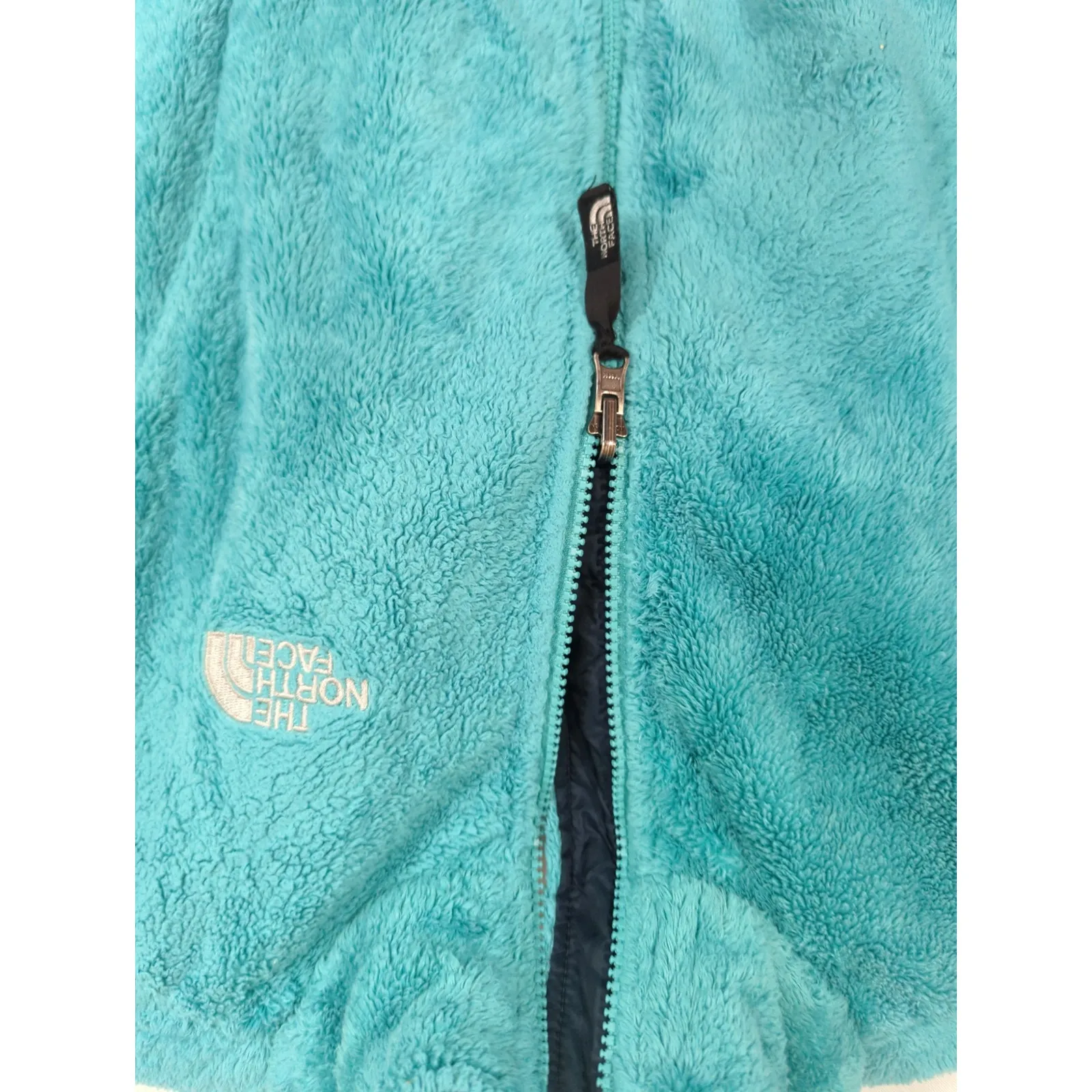 The North Face Fuzzy Teal Osito Soft Warm Jacket Women's MED Cozy Gorpcore - Image 4
