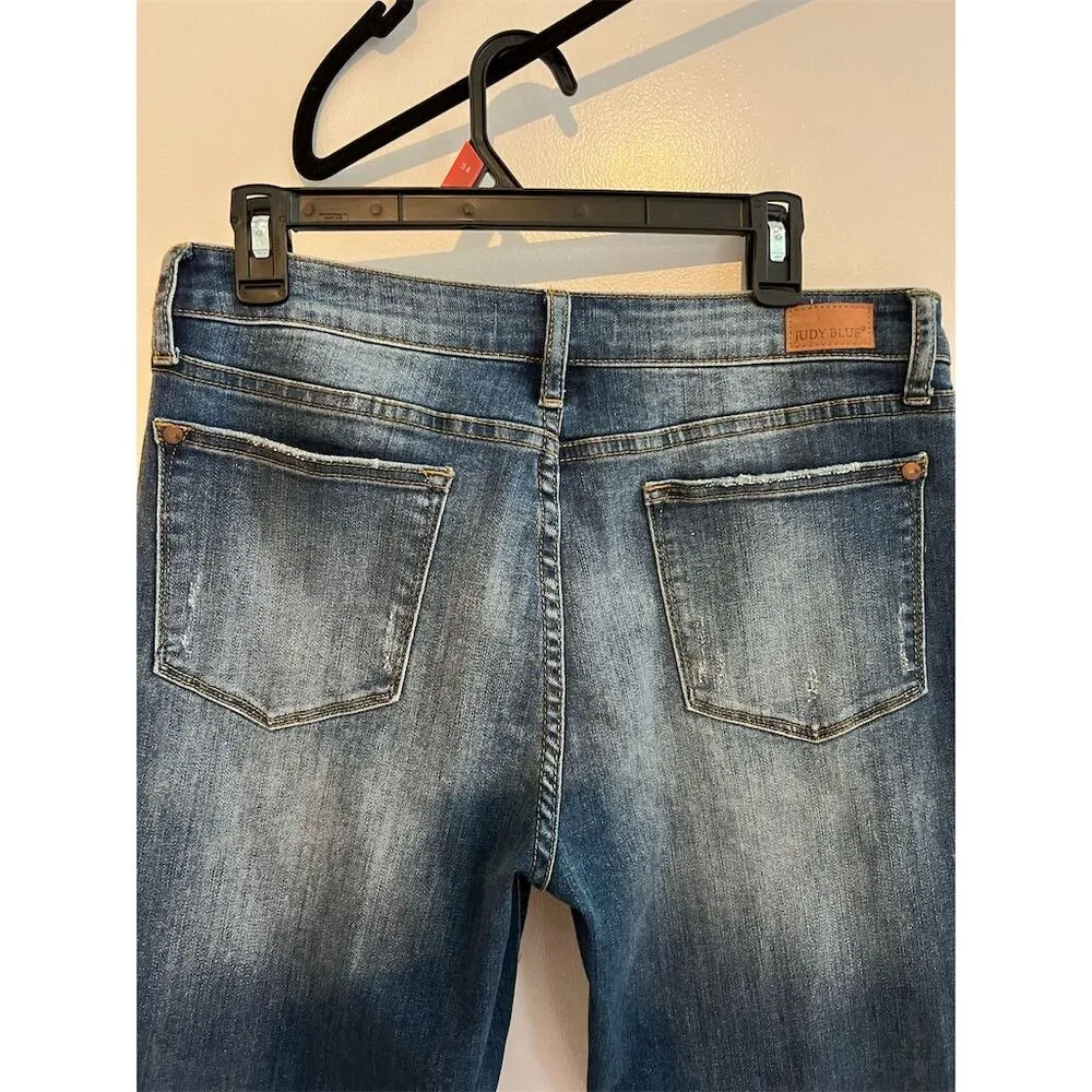 Judy Blue Women's Relaxed Fit Jeans Size 32 Medium Wash Distressed Denim - Image 3