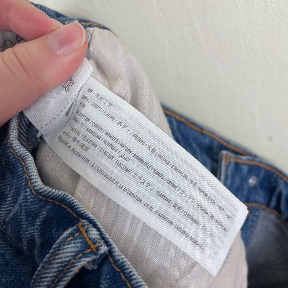 Abercrombie & Fitch Whiskered Ultra High Rise Curve Love 90s Straight Jeans - Image 10