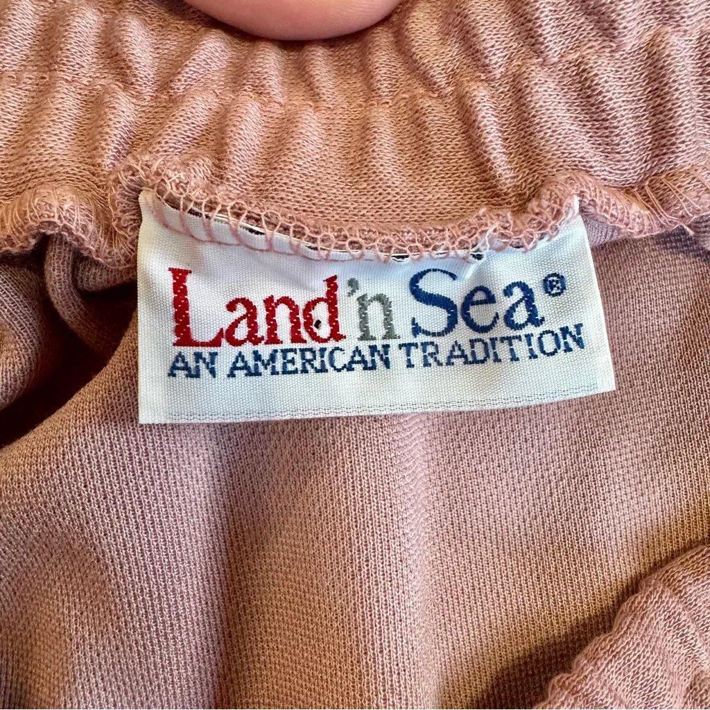 Vintage Land N Sea Chic Mauve Button - Image 8