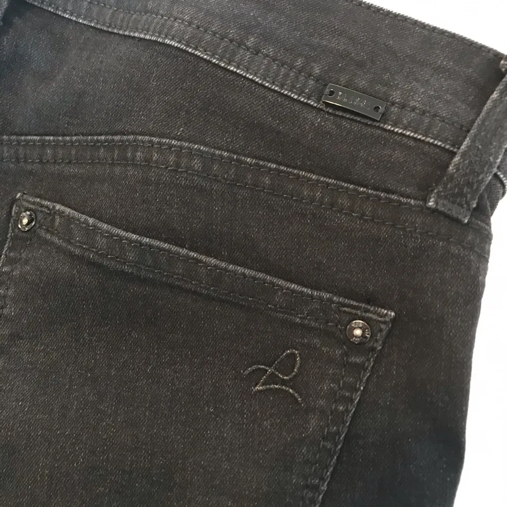 🌷DL1961 Emma Wick Legging Jeans Black Size 30 - Image 5