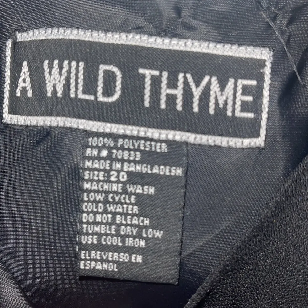 Black Sleeveless Dress Size undefined - Image 5