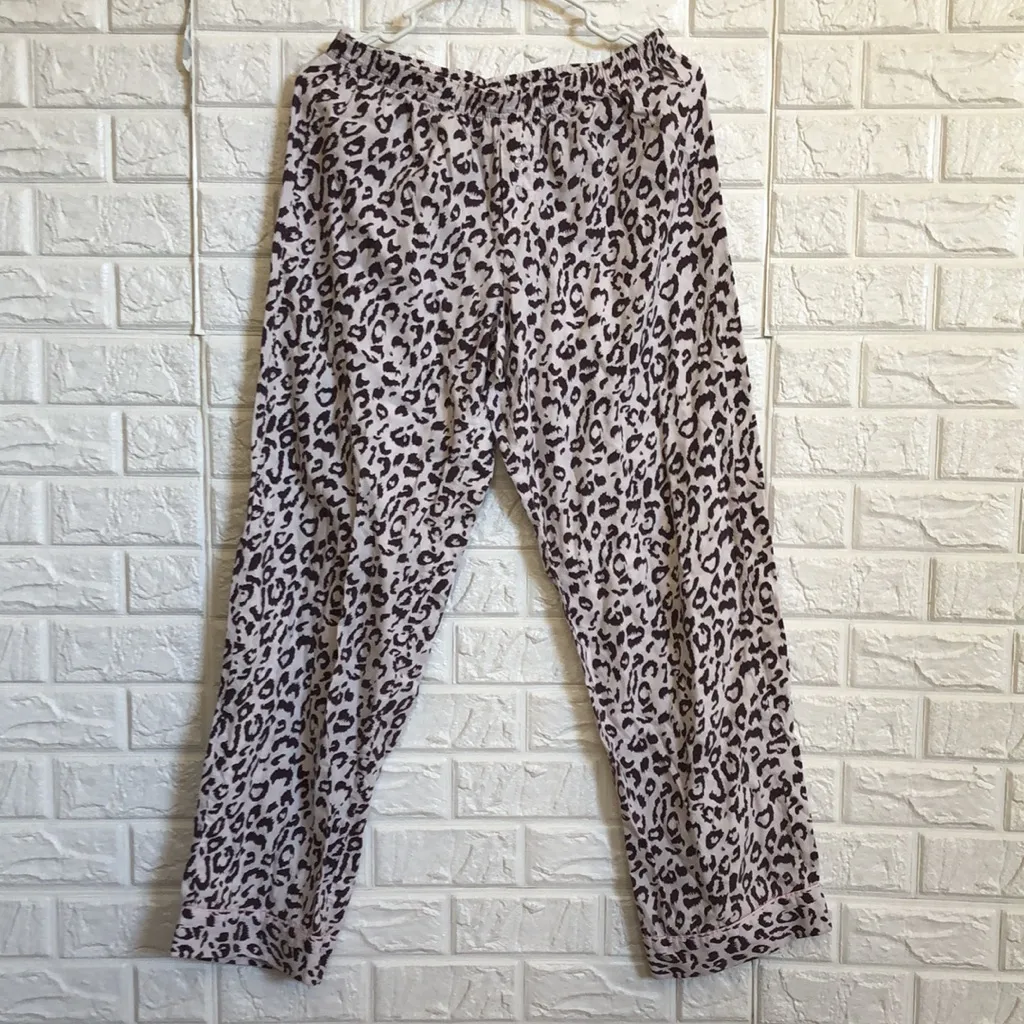 Victoria’s Secret‎ animal print 100% cotton 2 piece pajama set size S - Image 10