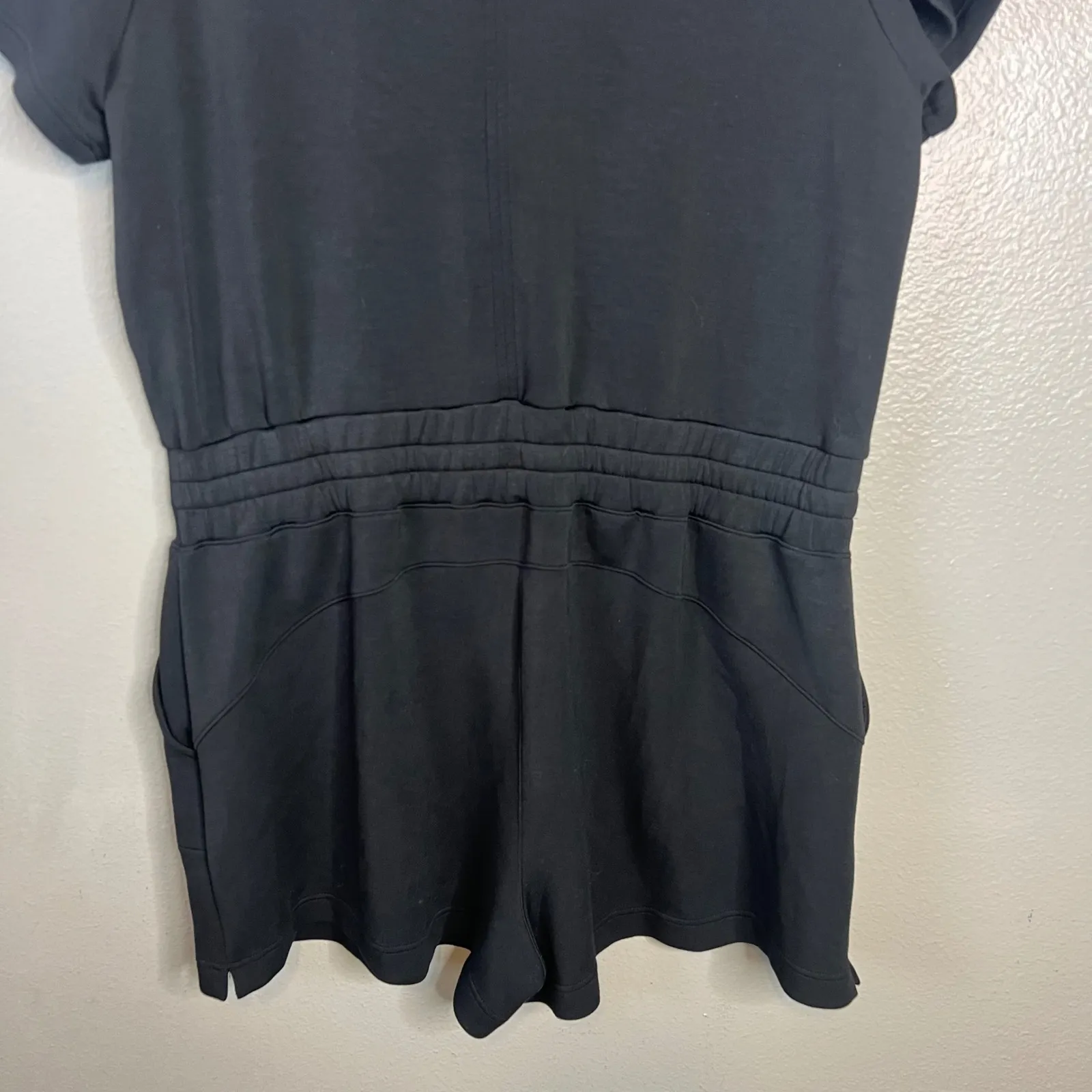 SPANX Airluxe Short Romper Plus Size 2X Stretch Solid Black Keyhole Romper Soft! - Image 7