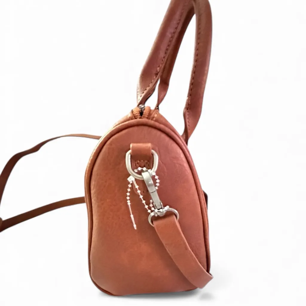 Montana West Tan Embossed Satchel NWT - Image 4