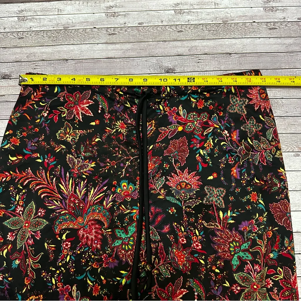 Natori Women’s Multicolor Floral Satin Loungewear pajama set size M Black Size M - Image 12