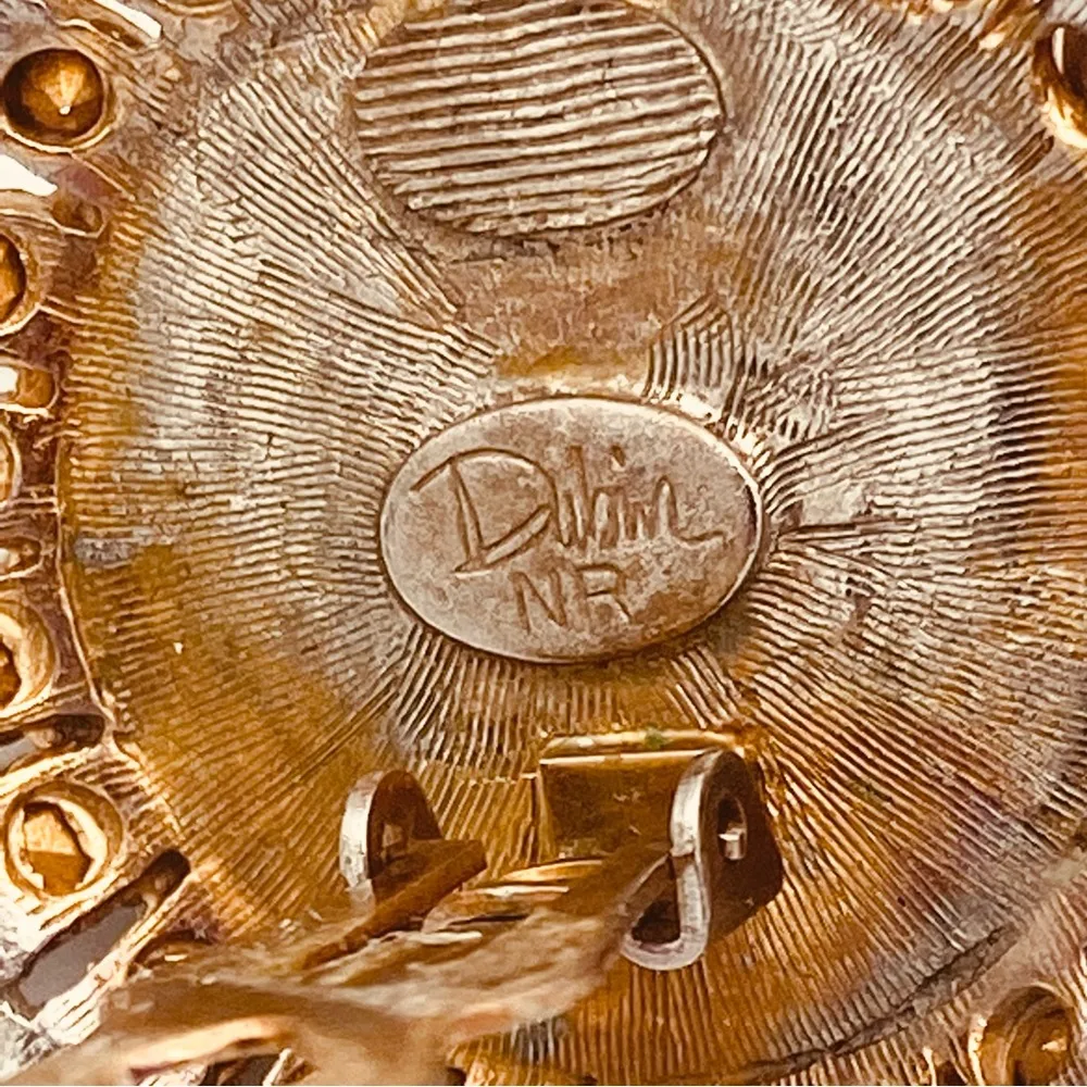 Vintage DAVID DUBIN NR Gold Toned Faux Pearl & Rhinestone Clip On Earrin… - Image 11