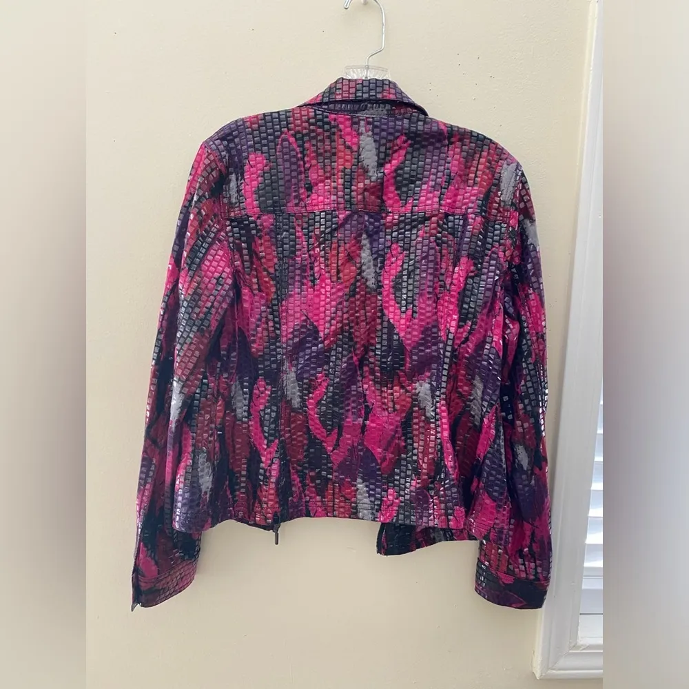 Rudy Rd Shimmery Jacket with full front zipper Black Size 8 - Image 3