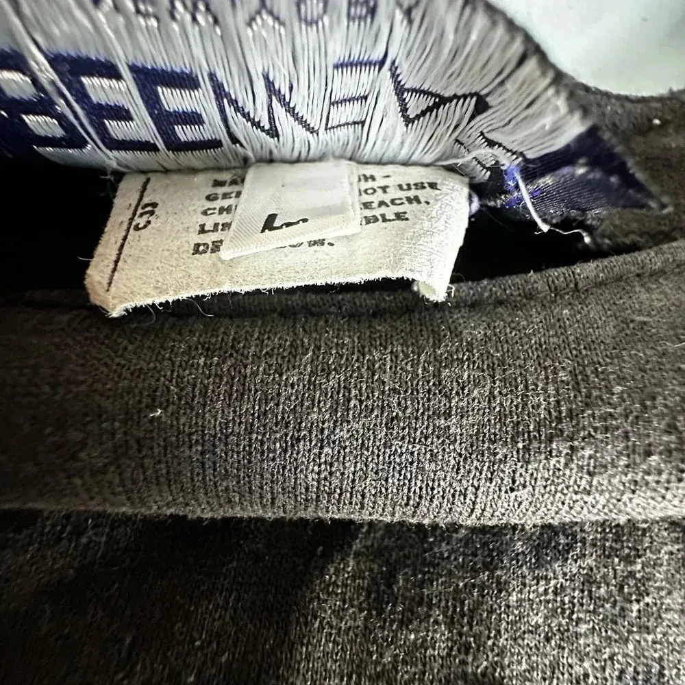 Black Beewear Cropped Cap Sleeve Top. Button Epaulette. Cut Out Belly Button. Size L - Image 10