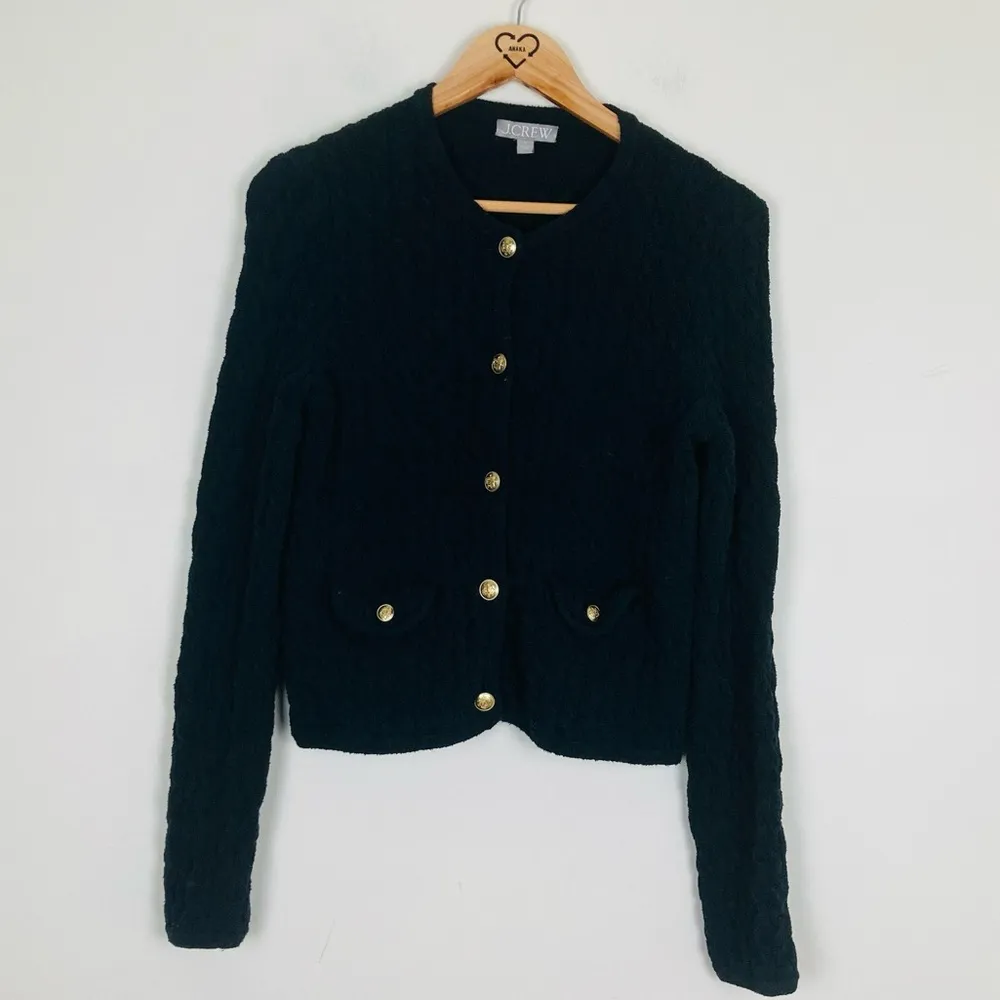 J. Crew Odette cable knit lady jacket sweater in black with gold buttons. Small - Image 3