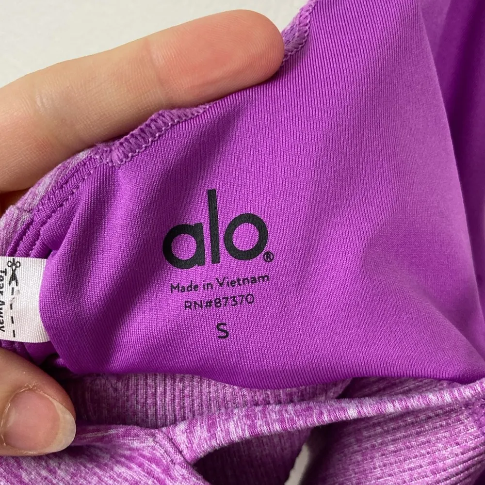 Alo Yoga Alosoft Lavish Sports Bra Strappy Women’s Size Small Purple Active Soft - Image 8