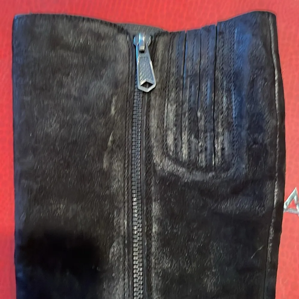 W Donald J Pliner Dulce Reverse calf, leather brushed black leather boots 5.5 - Image 4