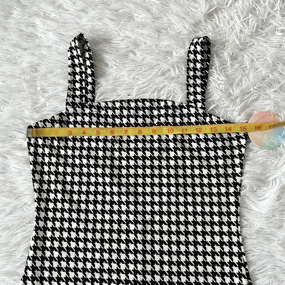 Joy & Jolie by Full circle black/white houndstooth sleeveless mini Dress Medium Black - Image 4
