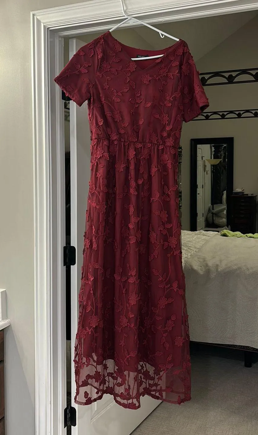 burgundy dress - Image 2