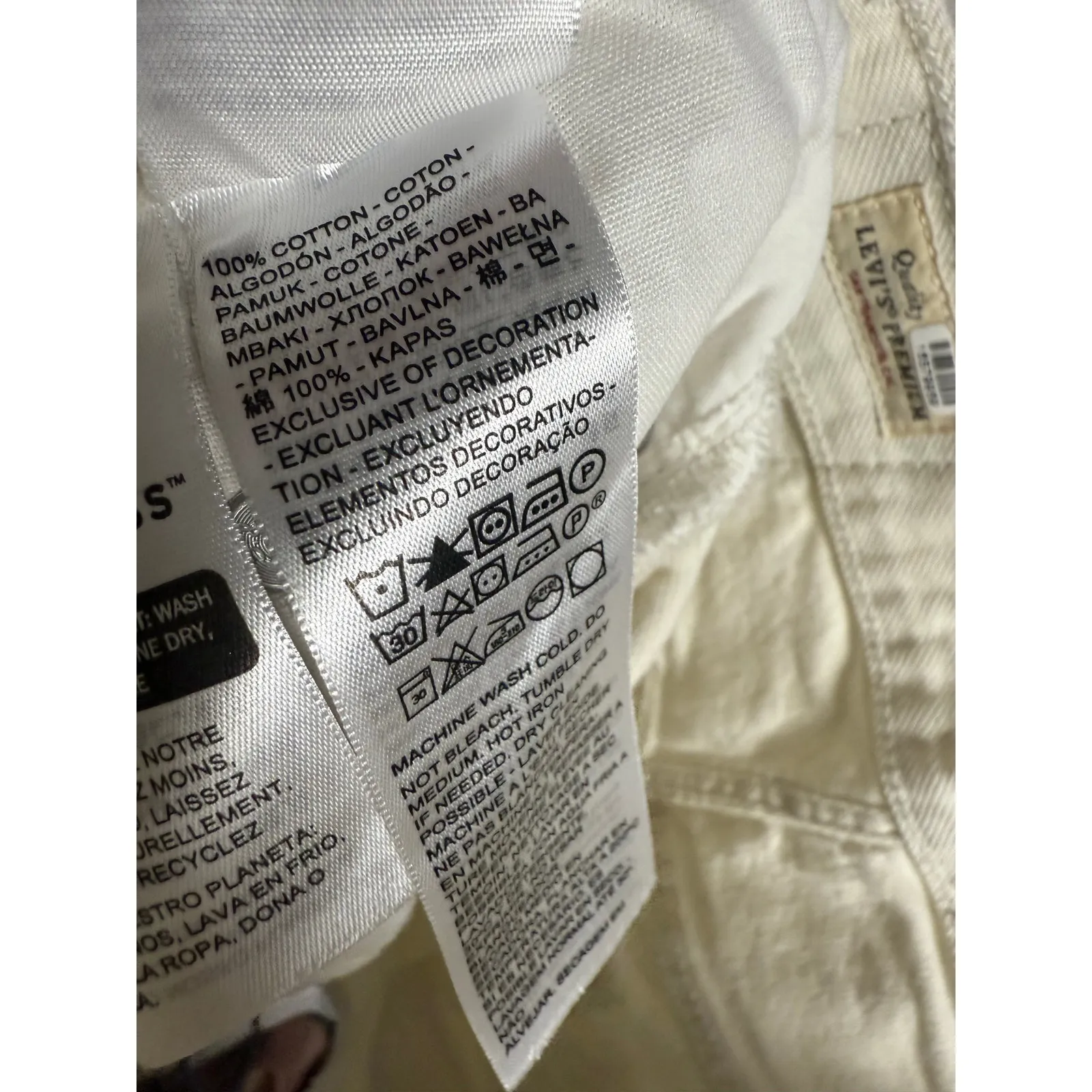 Levi’s 501 Original White High Rise Preppy Casual Denim Jean Shorts Size 28 - Image 11