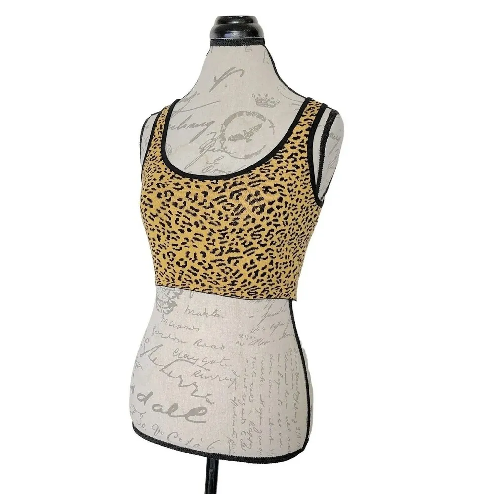 Hera Collection Womens Cheetah Animal Print Crop Top Size Medium Sleevesless - Image 6