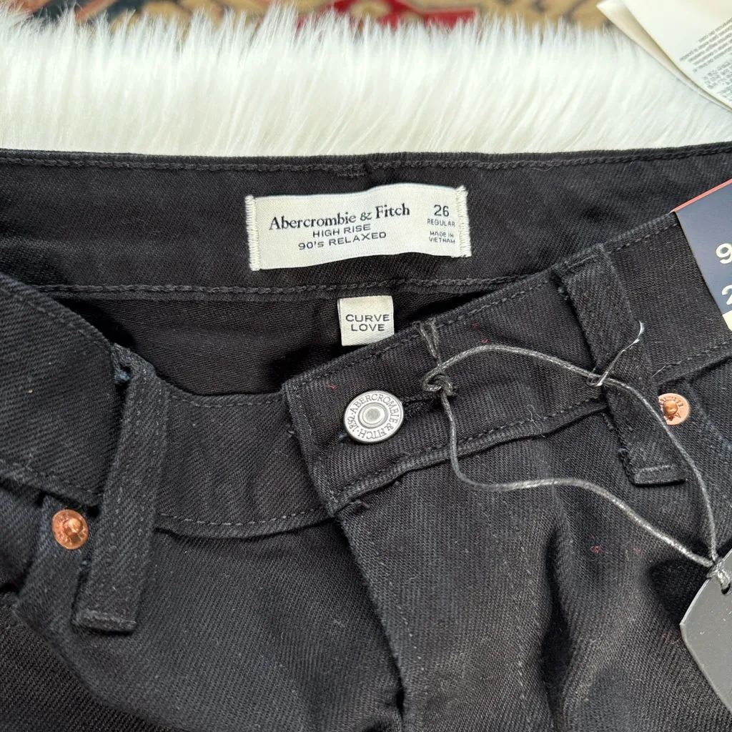 Abercrombie Black High Rise 90’s Curve Love Relaxed Jeans - Image 4