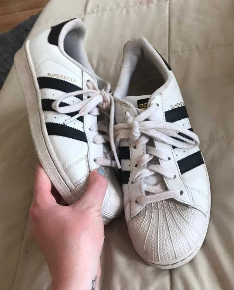 Adidas Super Stars - Image 2