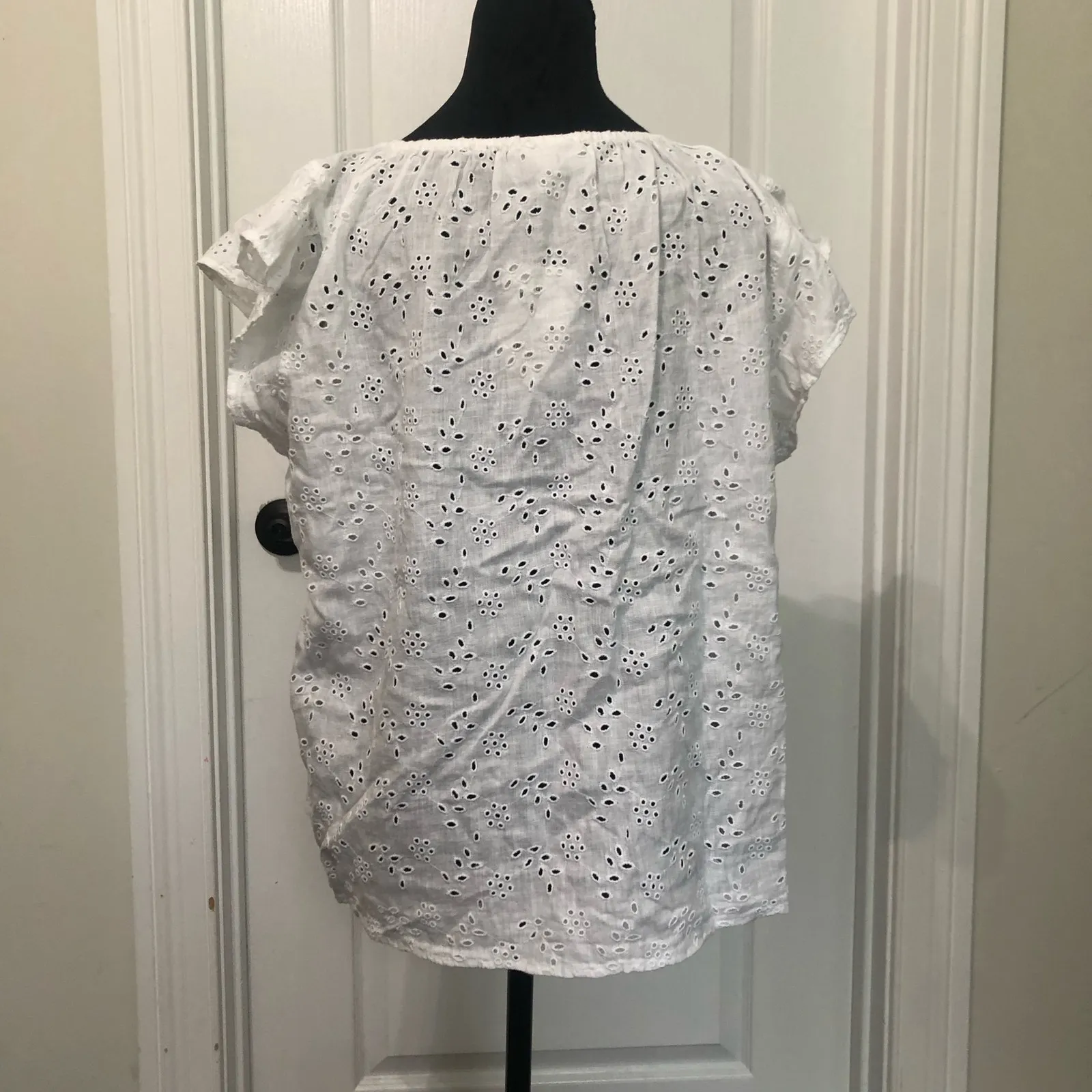 Charter Club Women's Luxury Linen Eyelet Blouse Short‎ Sleeve White Size XL NWT - Image 7