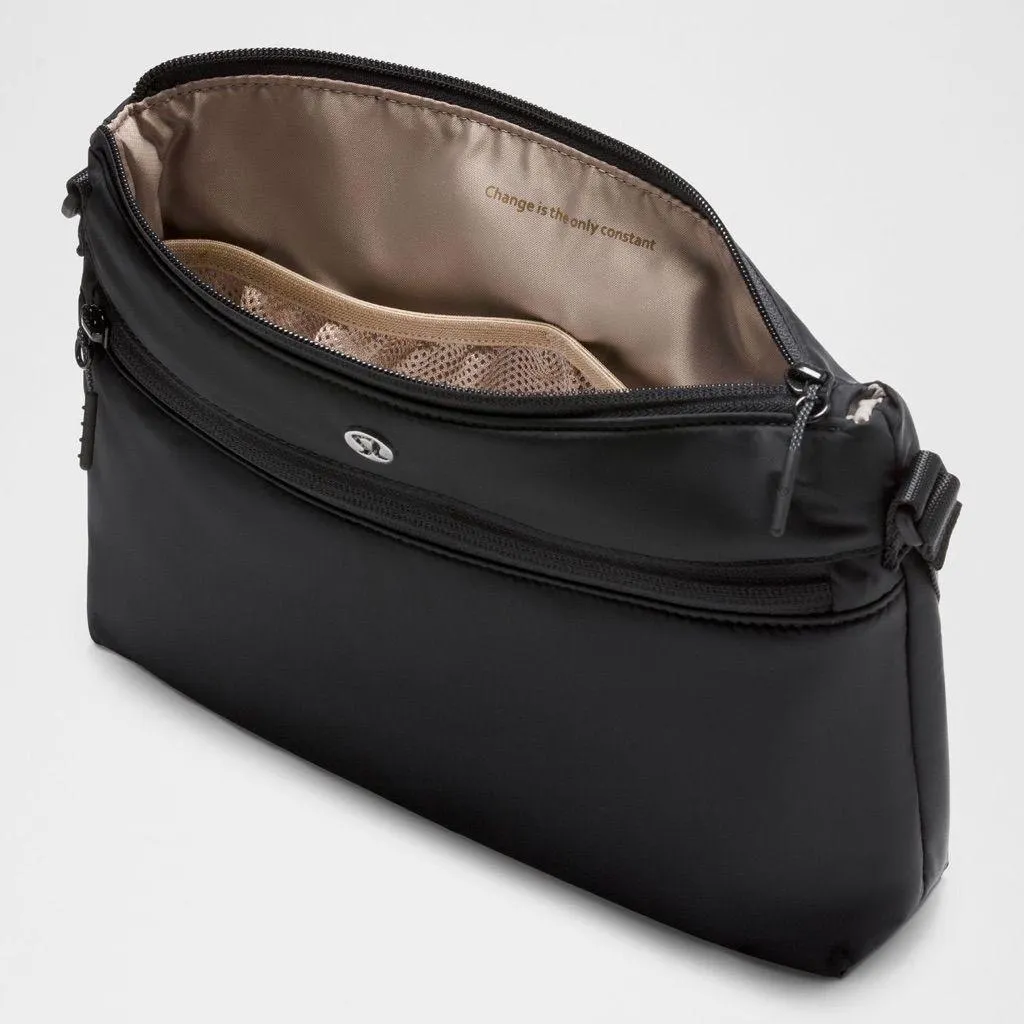 Lululemon new parent Backpack - black/trench - discontinued color combo - Image 7