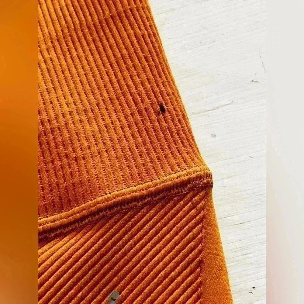 Free People Movement High-Rise 7/8 Happiness Runs Leggings Small NWOT $70 - Image 4