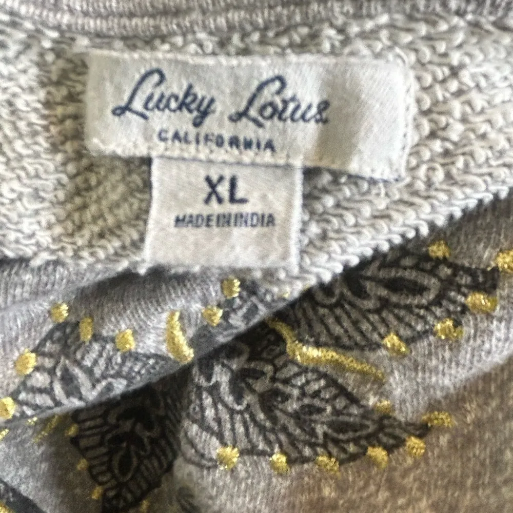 Lucky Brand Women's Lotus Flower Crew - Image 5