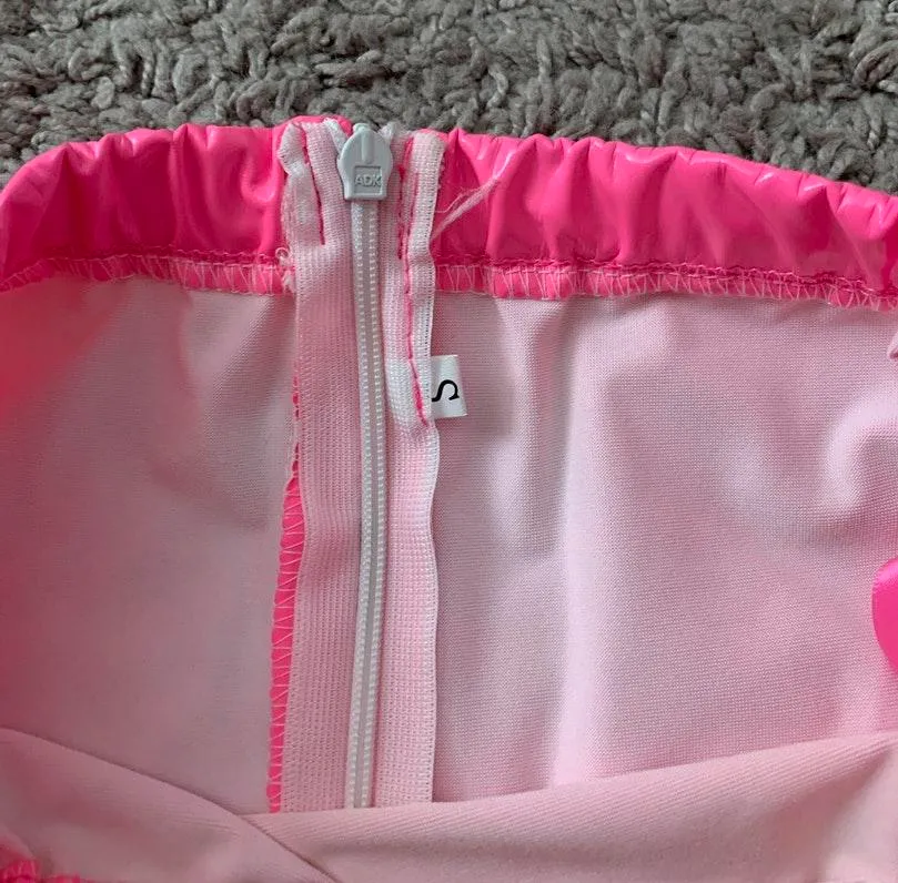 Neon Pink Latex 2 Piece Set - Image 4