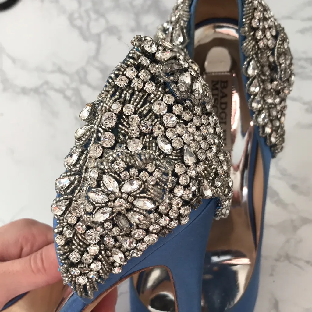 Badgley Mischka Vicki Crystal Embellished Heels 9.5 Blue wedding formal - Image 5