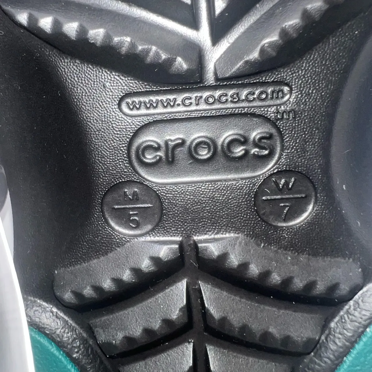 Disney Parks Haunted Mansion Crocs W/7 M/5 - Image 4