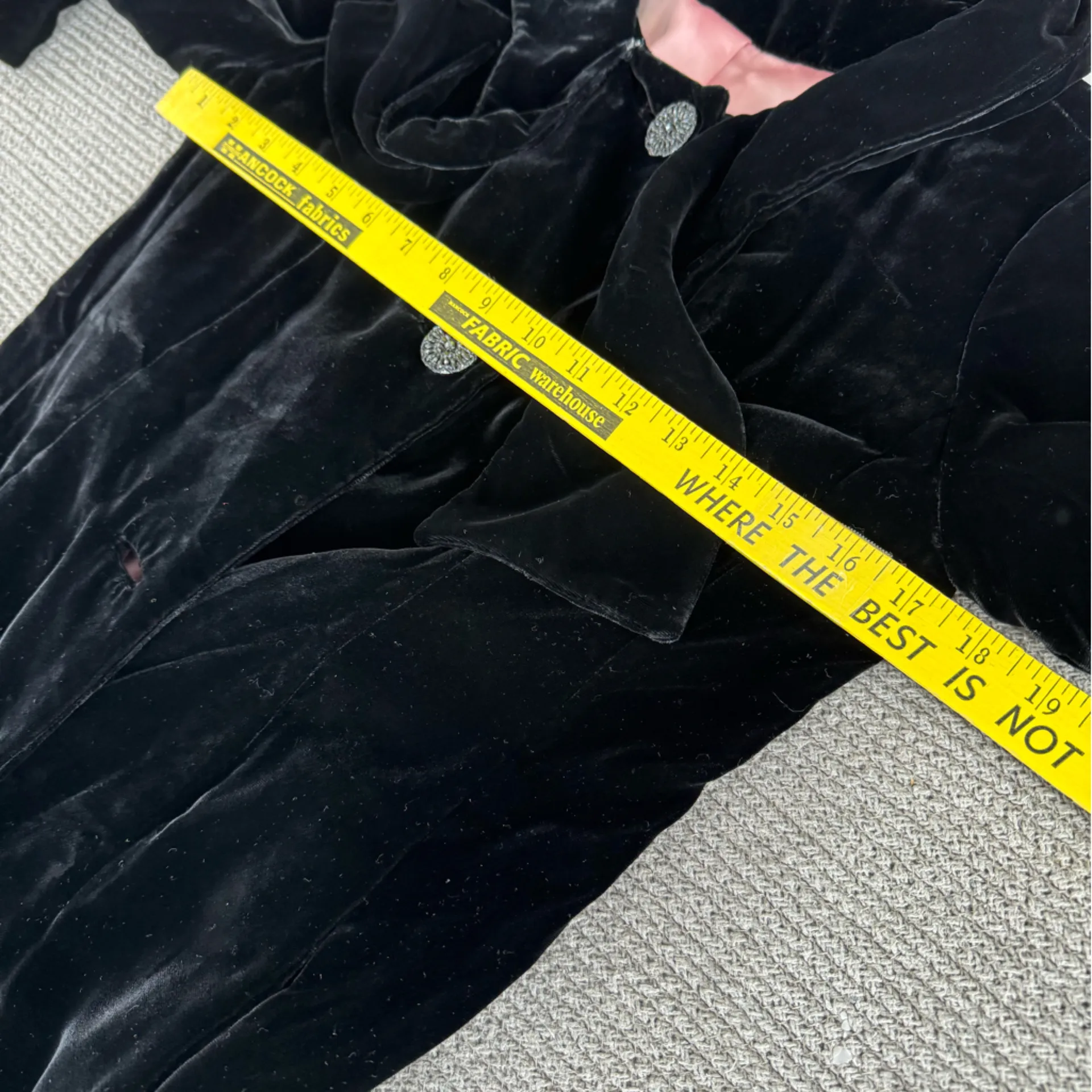 Vintage Black Velvet Tie Neck Ankle Length Dress Coat Size Small - Image 10