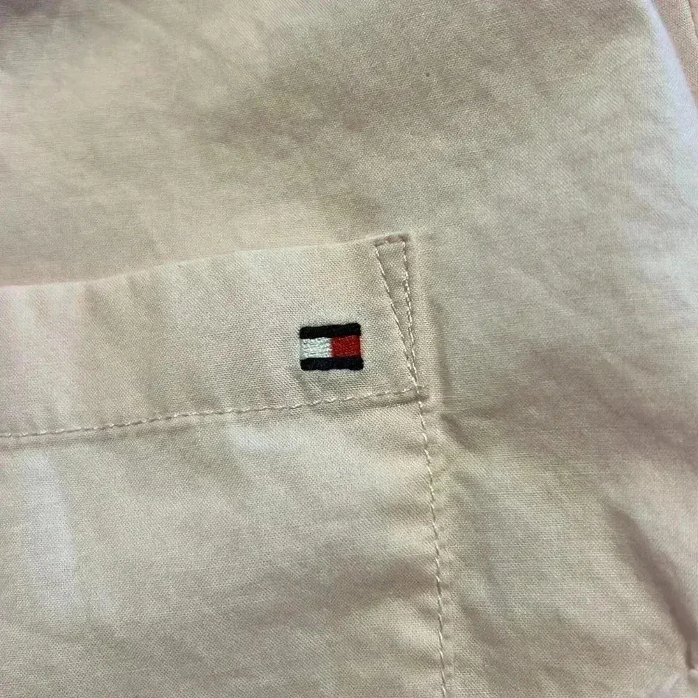 Tommy Hilfiger Women’s Button Up Long Sleeve Pink Shirt Z23 - Image 4