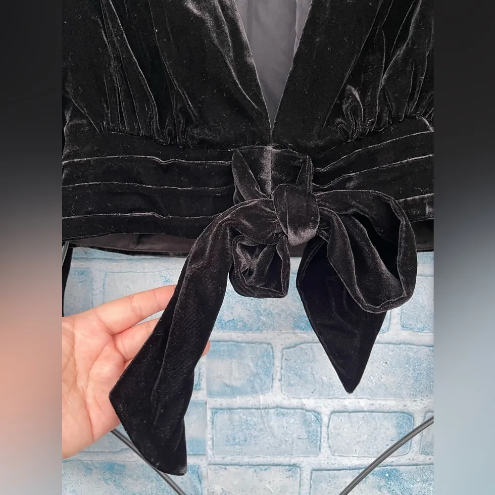 Ramy Brook Womens Jaxon Velvet Long Sleeves Cropped blazer top size medium - Image 5