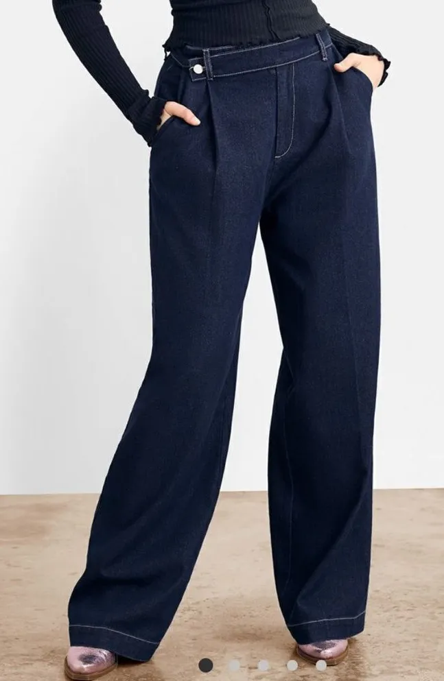 NWT Sam Edelman Circus Low Rise Denim Trouser in Rinse Dark Wash- Size 28 - Image 1