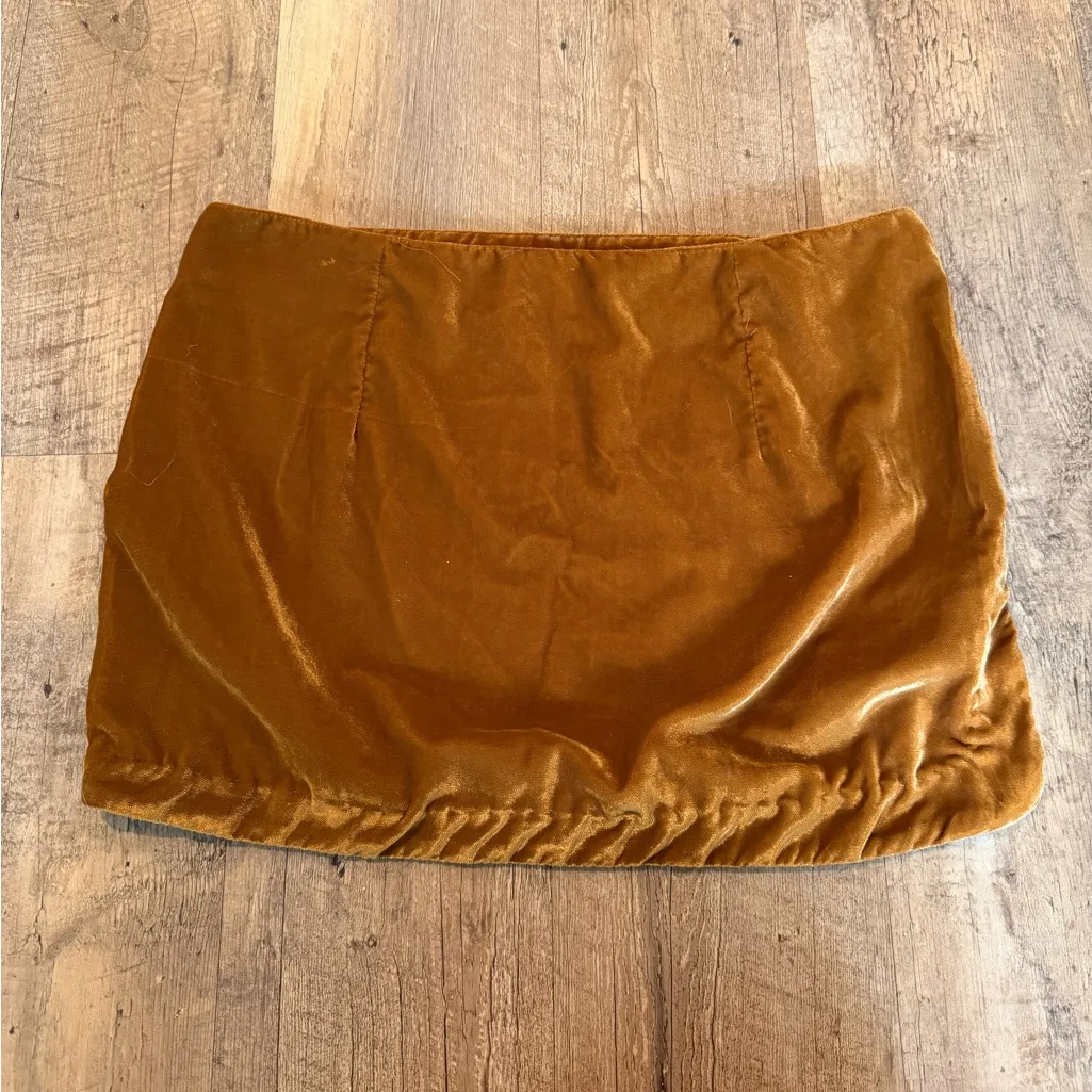 Free People Annalise Velvet mini skirt in Amber Orange size 2 - Image 4